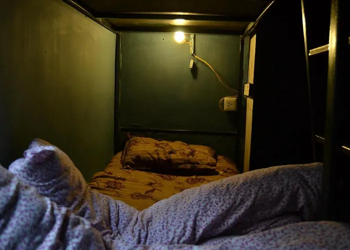 Fireflies Hostel *