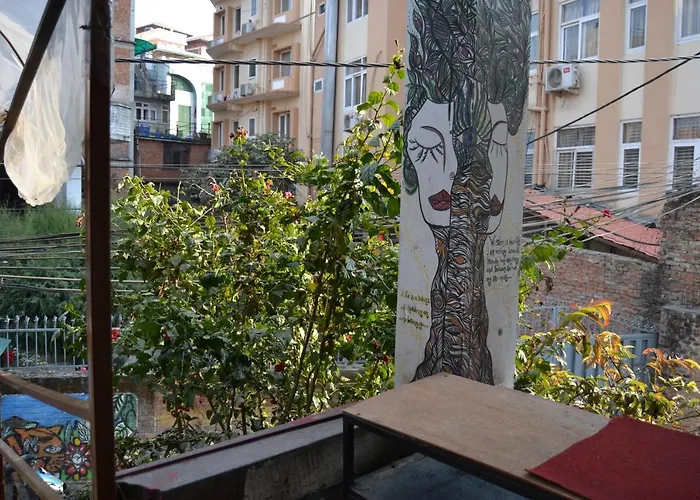 Fireflies Hostel *